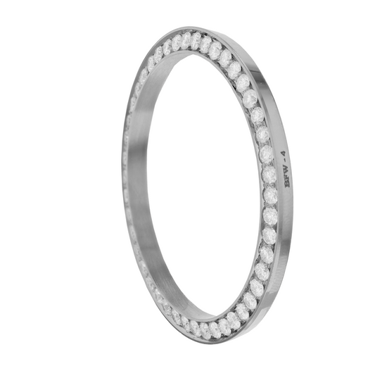 40mm Custom 2.3ct Diamond Bezel Alloy With Step Pave Two Prong with Step / I/J - I Eye Clear